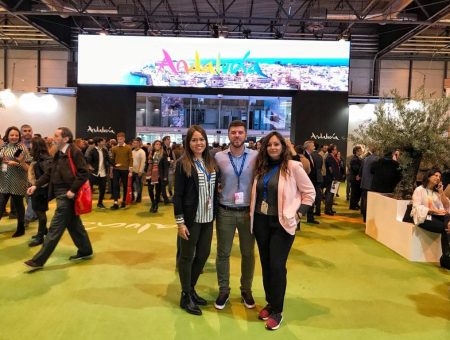 Encuestadores en FITUR